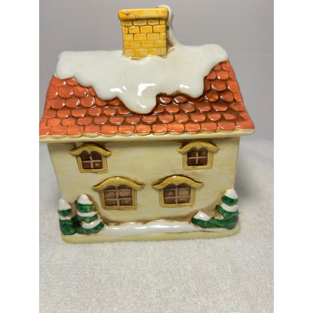 Vintage‎ Kmart Fine Ceramic Hand Painted Christmas House Ornament Snow Cottage - Picture 4 of 9